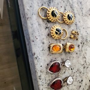 ST JOHN 3 PR EARRINGS &SCARF HOLDERS